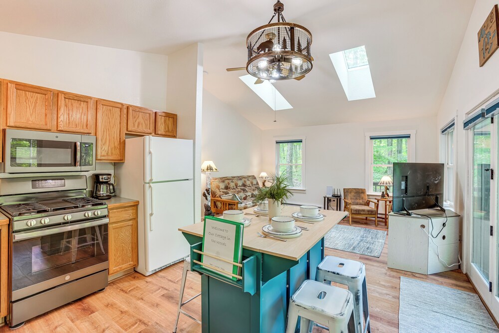 Wooded Country Home w/ Spacious Deck in Farwell!