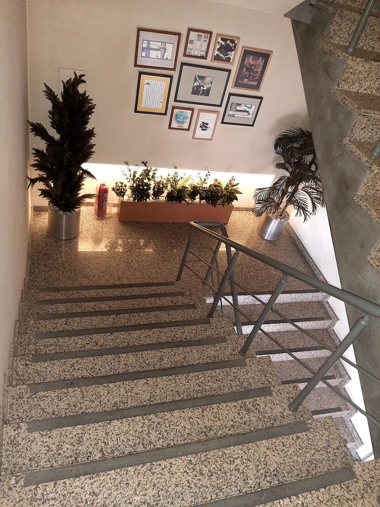 Sapko Airport Otel - Image 12