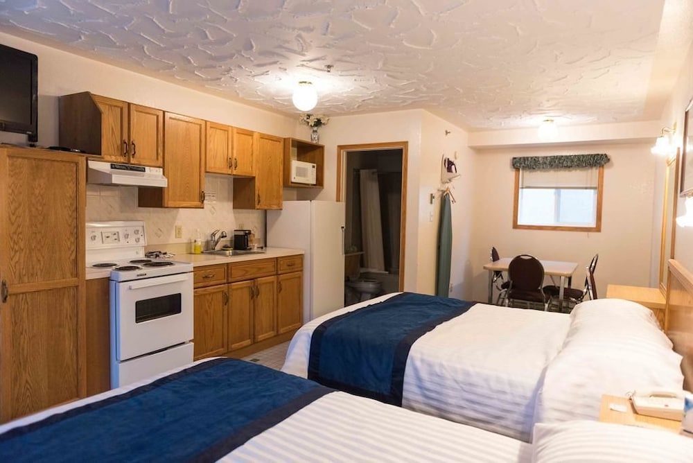 Radium Park Lodge