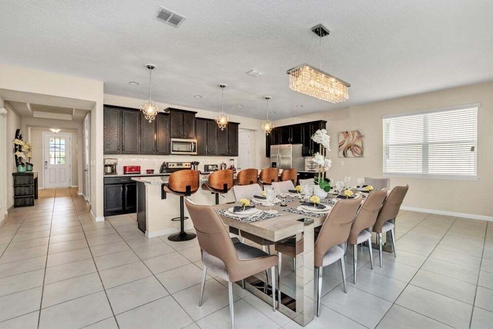 1513nassau 5 Bedroom Villa