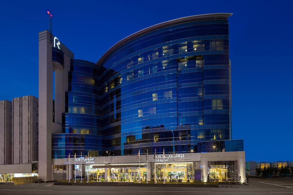 Hotel Rosh Rayhaan by Rotana - Image 1