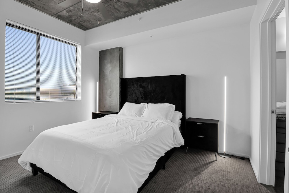 Phoenix Urban Luxury Escape