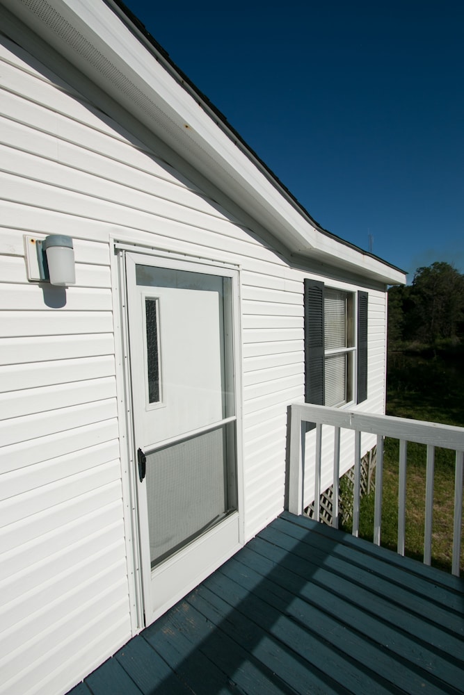 Outer Banks Motel - Village Accommodations