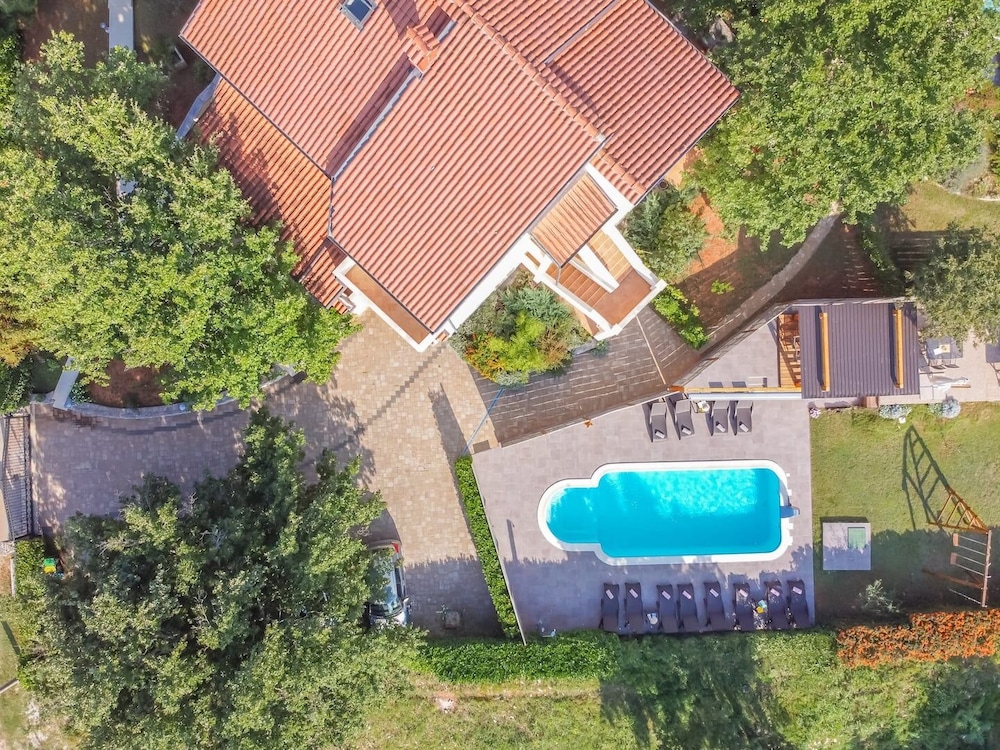 Marinko - With Pool - A1 view 4