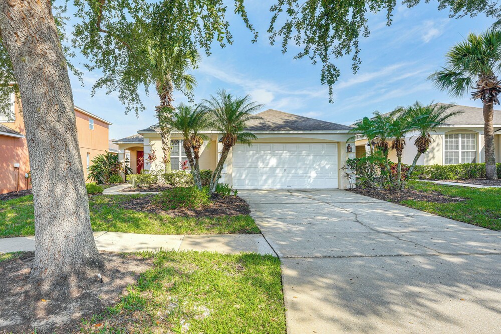 3 Mi to Disney World: Poolside Oasis w/ Game Room