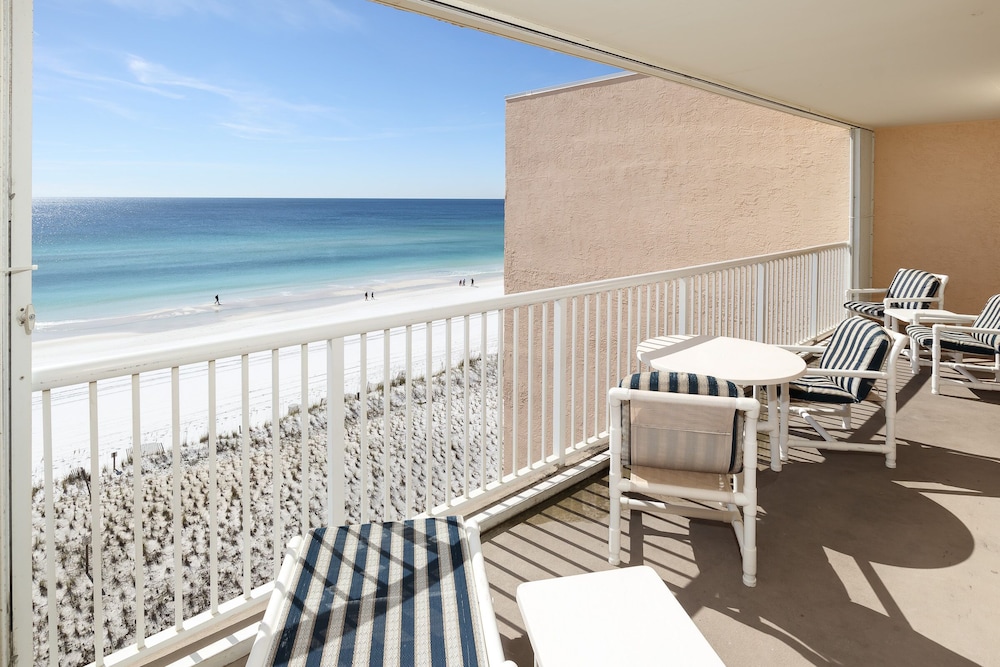 Islander 7010 by Brooks and Shorey Resorts