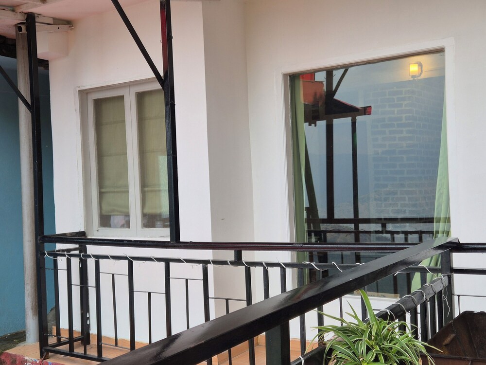 The Coverpage Boutique Stays
