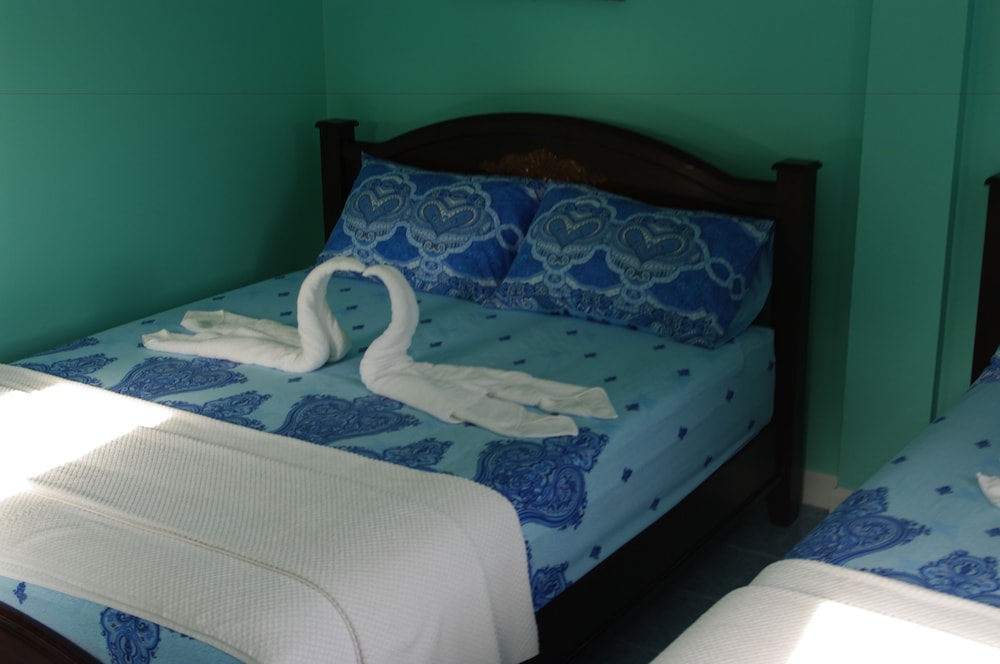 Blue Beach Bungalow