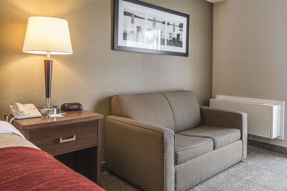 Huntsville Vacations - Comfort Inn - Property Image 4