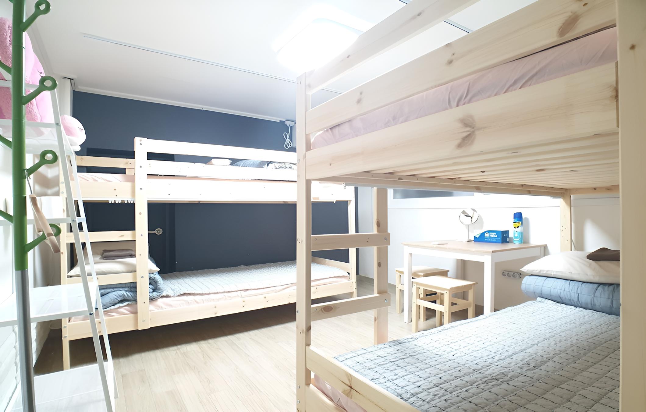 Little Star Guesthouse