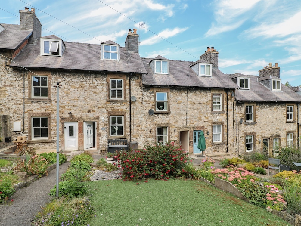Longstone View