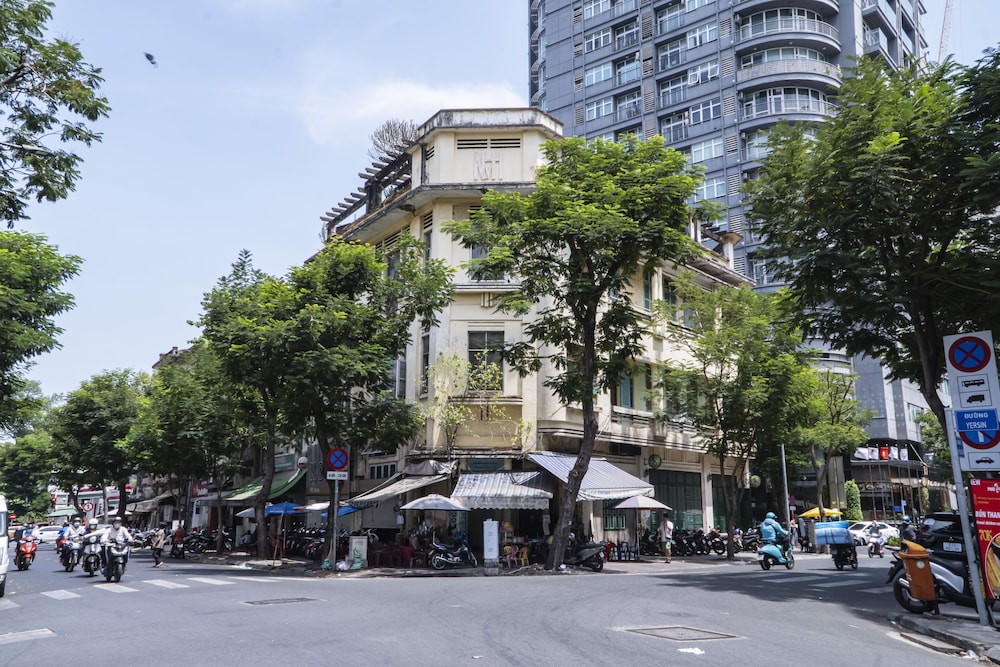 Ancient Saigon House BenThanh Center