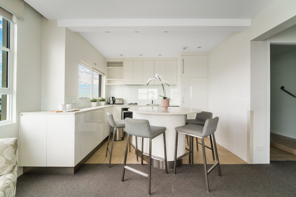 Harbourside 76 view 3