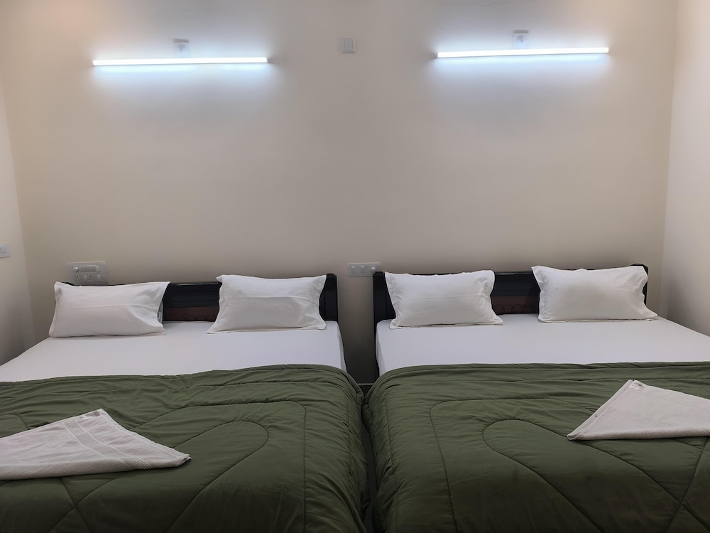 Hotel Vishnu Grand