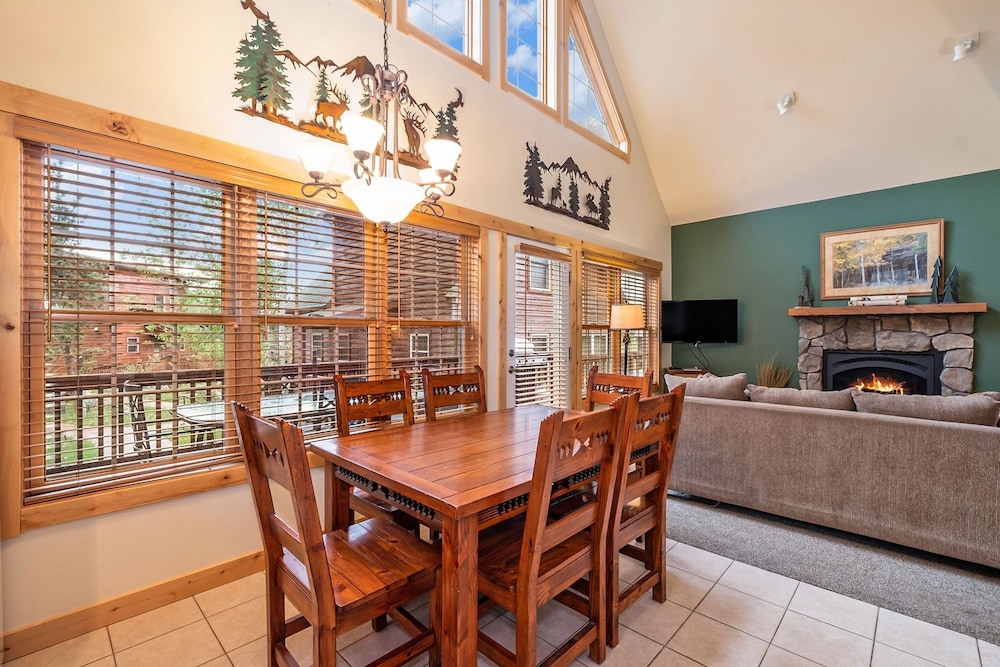 Solitude Condos - Estes Park CO