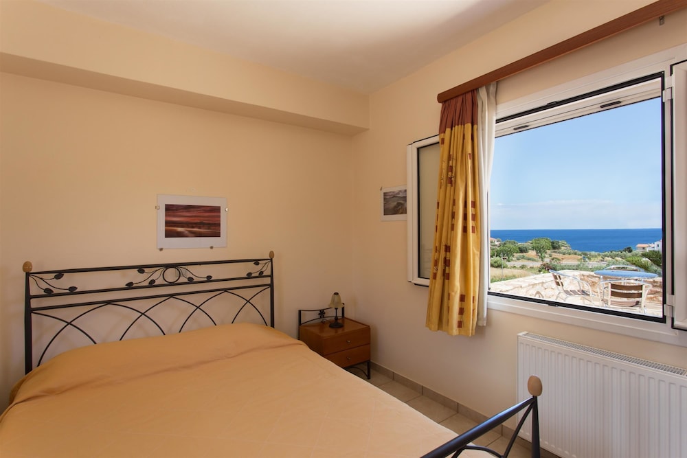 Hotel Xifoupolis photo 2