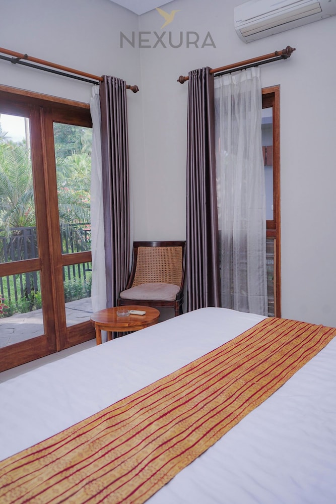 Jambu Klutuk Resort