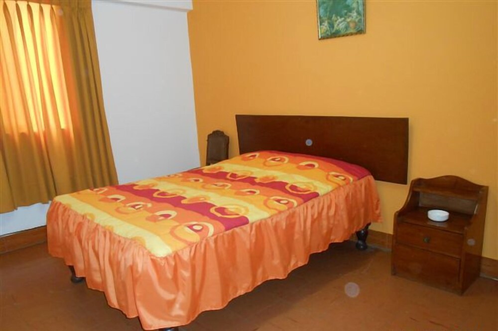 Hostal Residencial Cesar Alberto