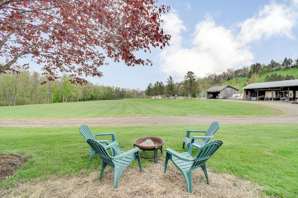 Fishing Pond & Spacious Yard: Quiet Home in Sodus!