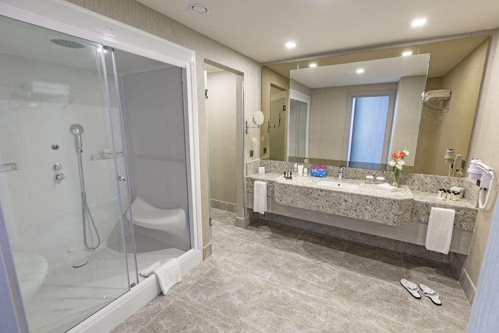 Royal Seginus - Her Şey Dahil - Image 23