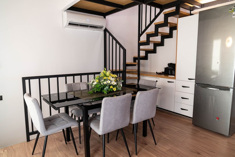 Sappho 3-bedroom House