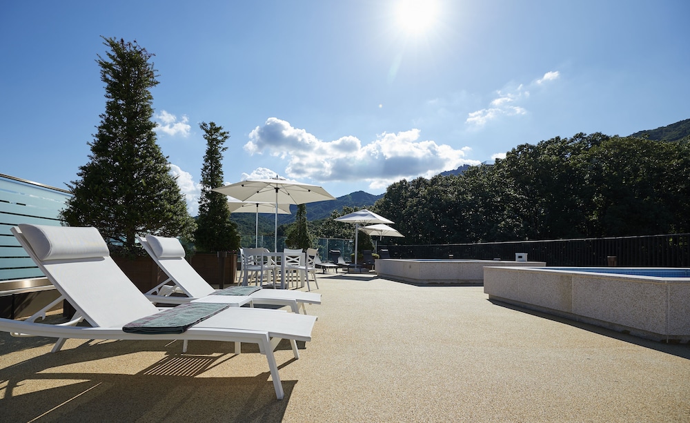 Anto 56