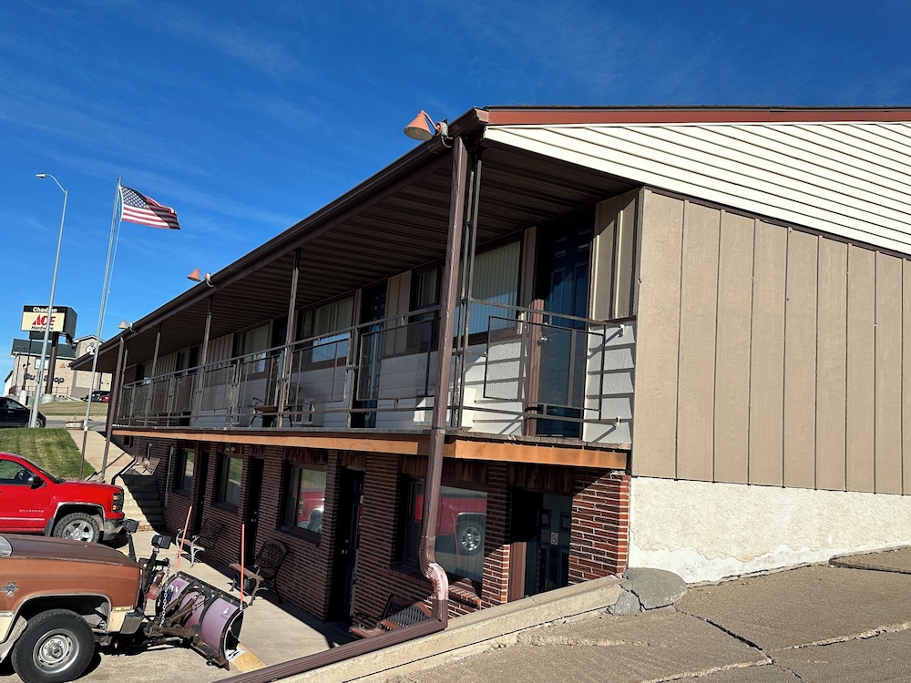 WESTERNER MOTEL