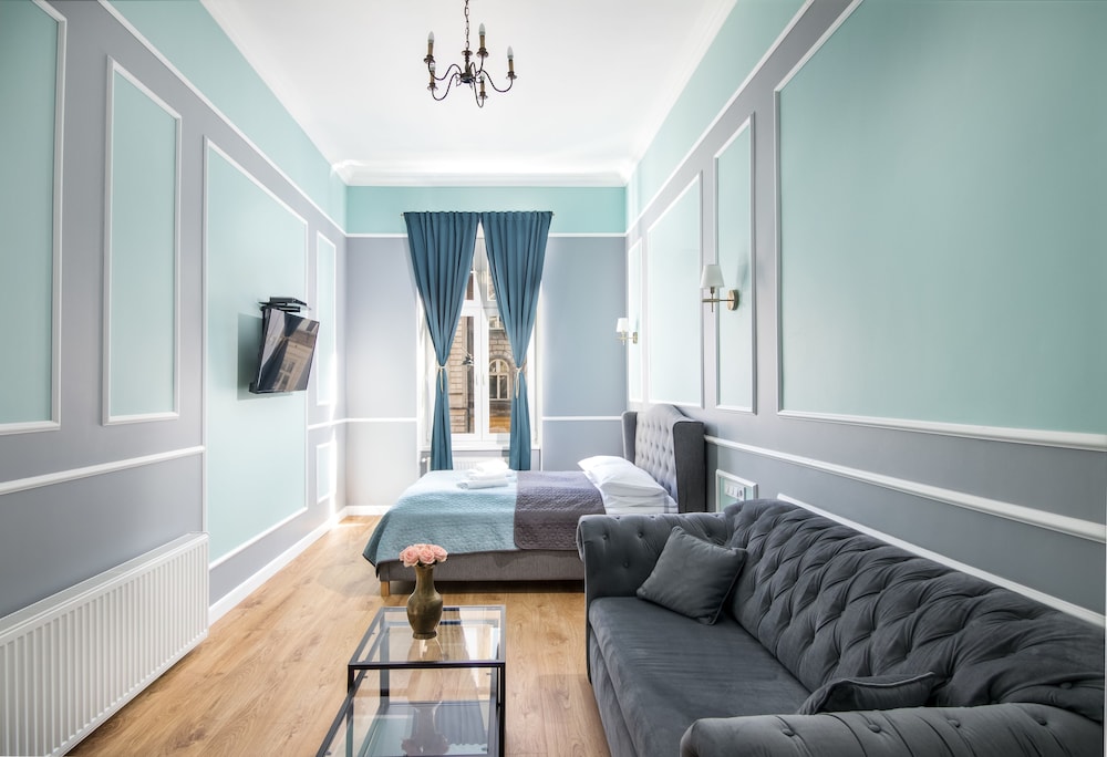 Domles Apartments