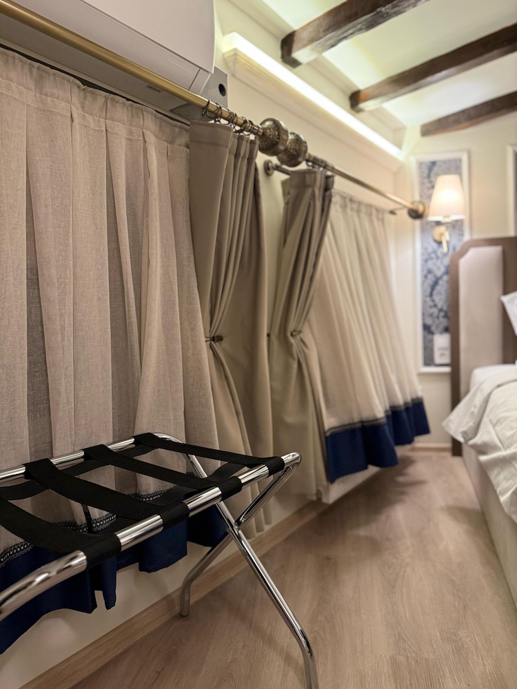 Oasis Inn Budapest