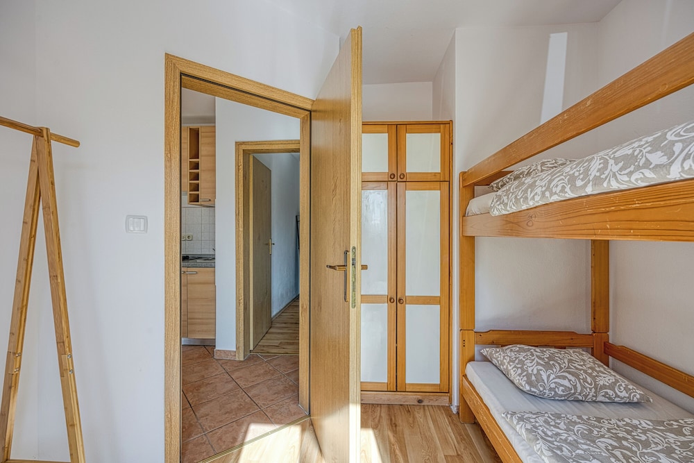 Sv. Jakov Family Apartment