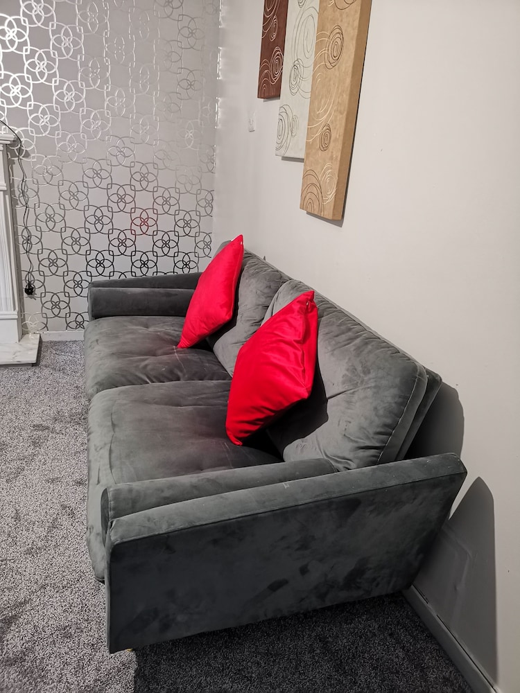 South Shields Vacations - Shielded Serenity King Suite - Property Image 2