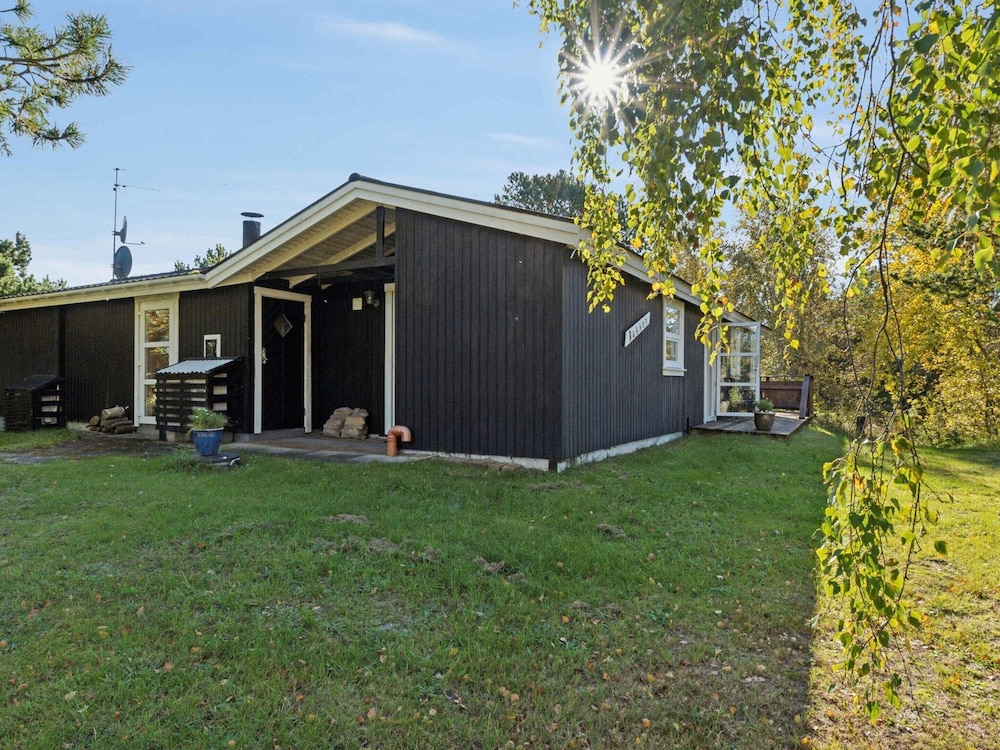5 Star Holiday Home in Saeby