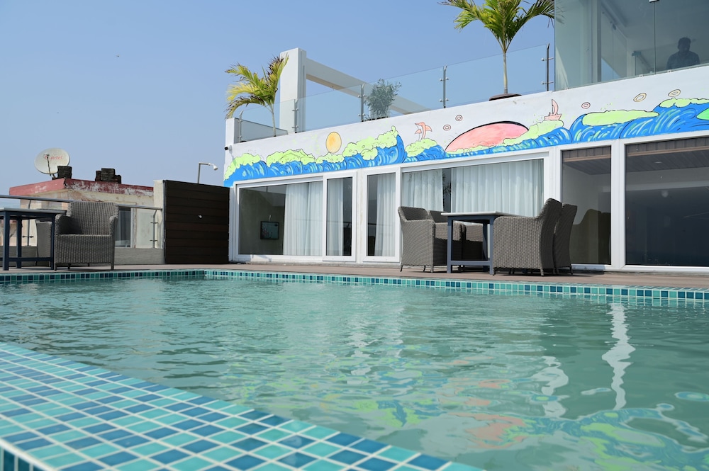 Pipul Ocean View Resort
