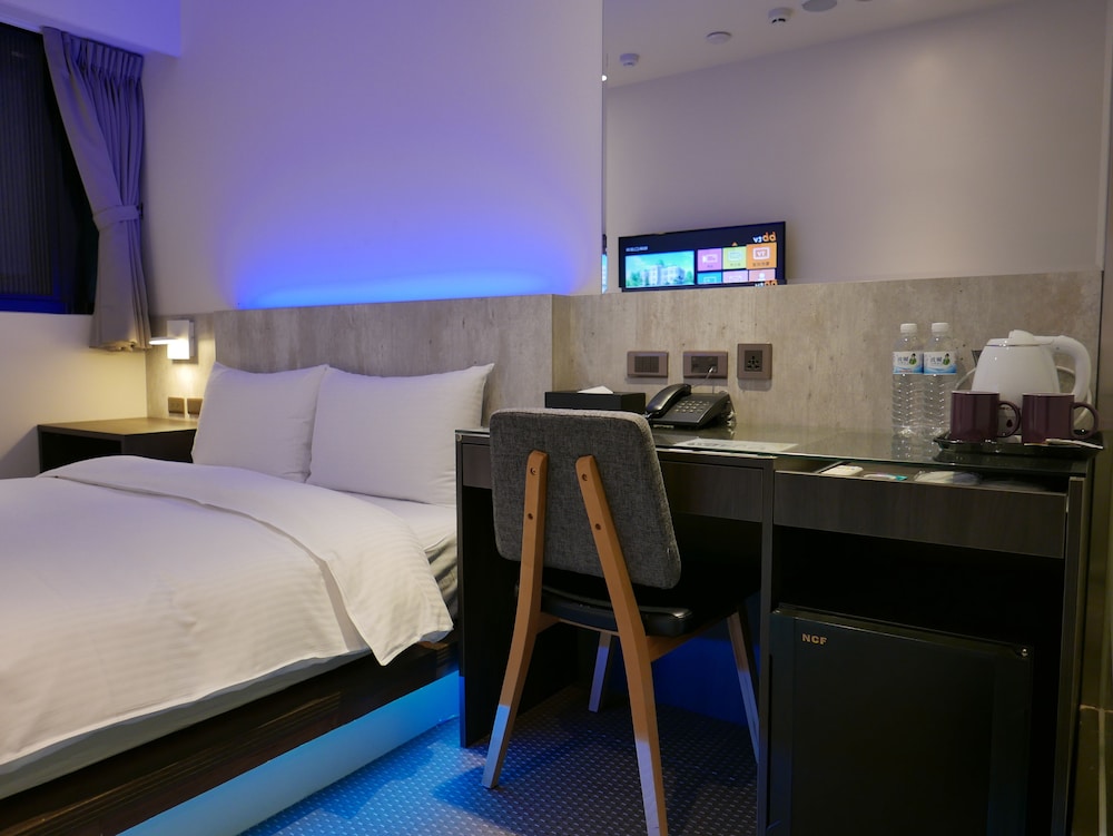 Ours Inn II
