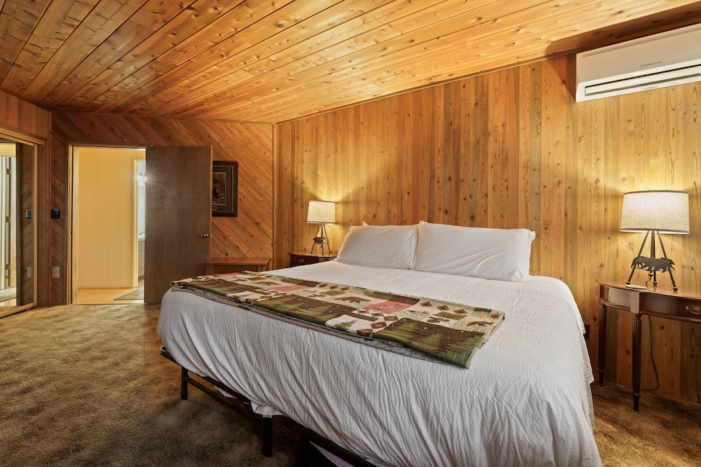 Poplar 35 5 Bedroom Home