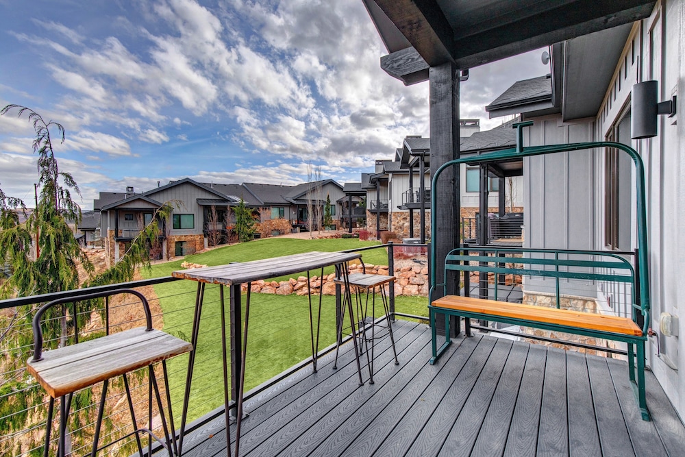 Frost Haven 4 Bedroom Townhouse