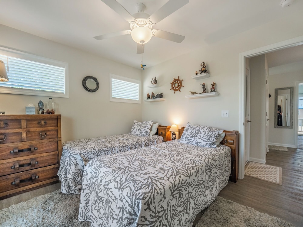 Sea Sound Blessing by Topsail Realty