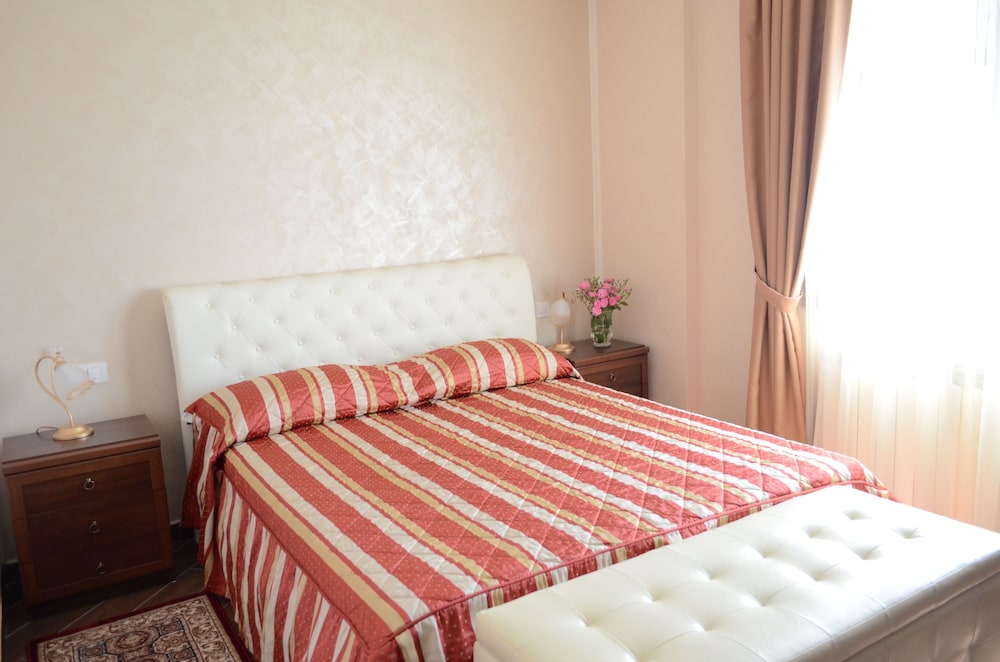 Aparthotel Luxury Ovidiu Mamaia