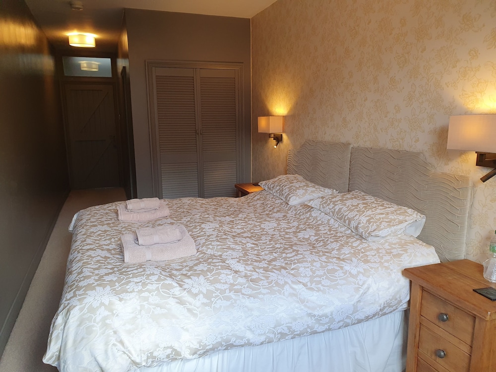 Rockingham Lodge view 2