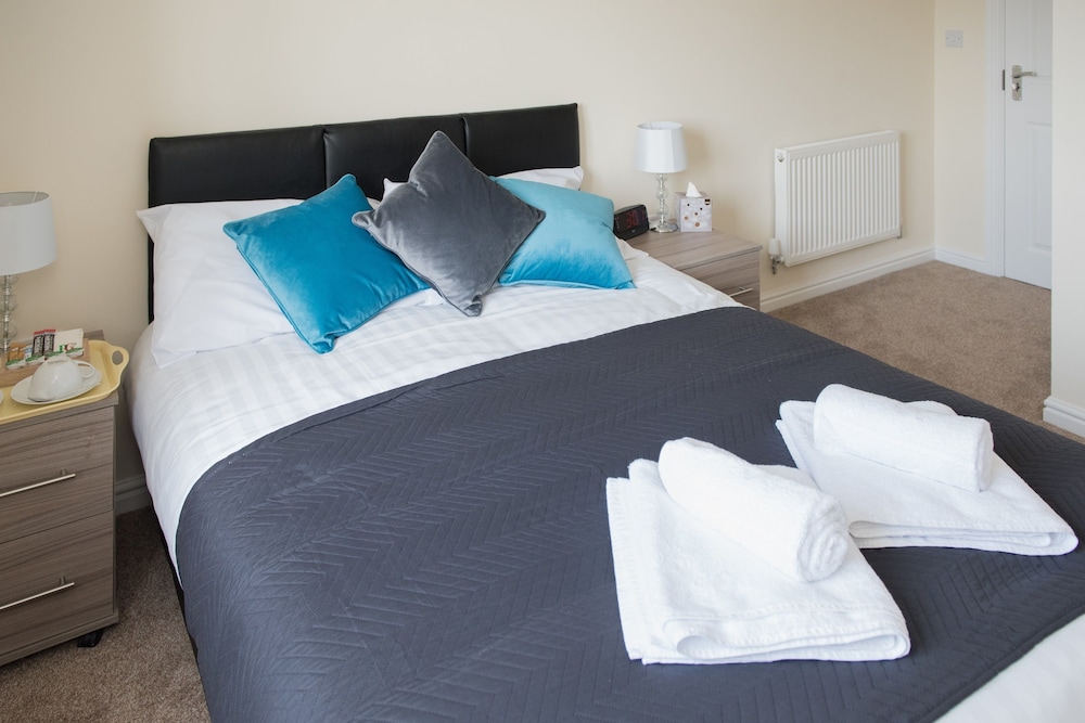 Kennedy House by Your Lettings UK