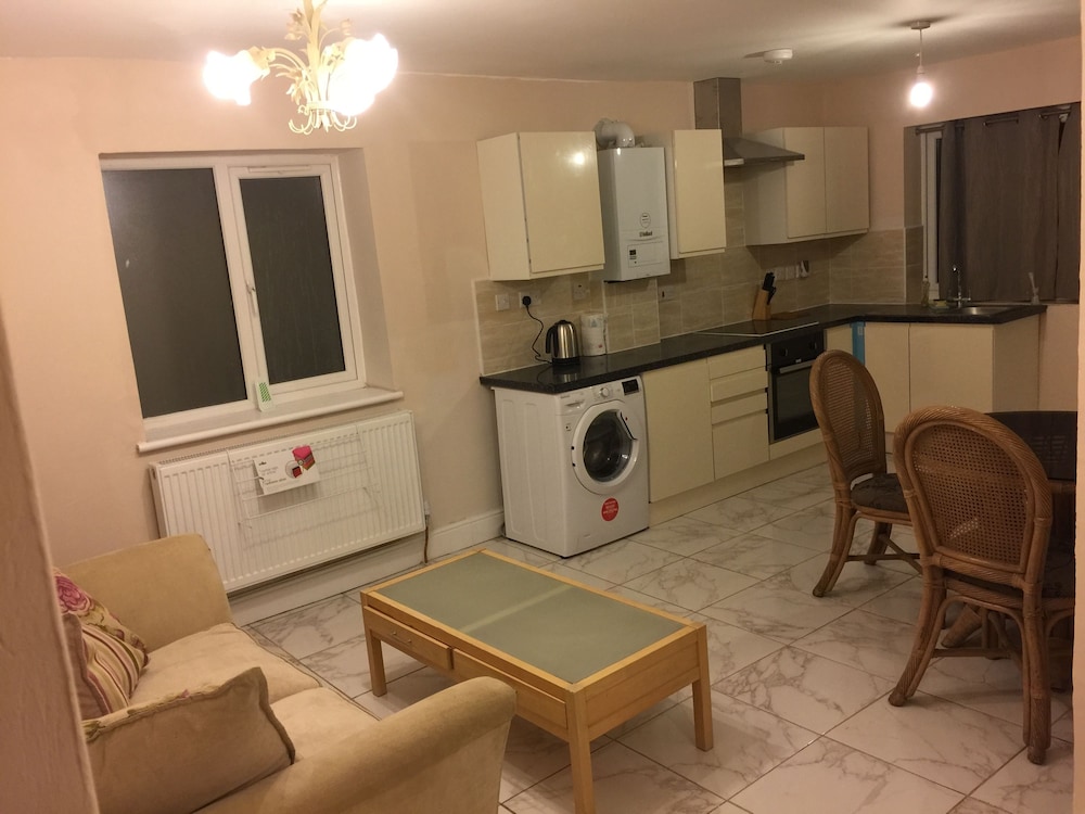 Bourne Court view 3