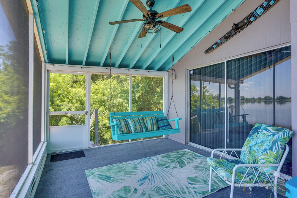 Waterfront Lake Wales Vacation Rental w/ Kayaks!