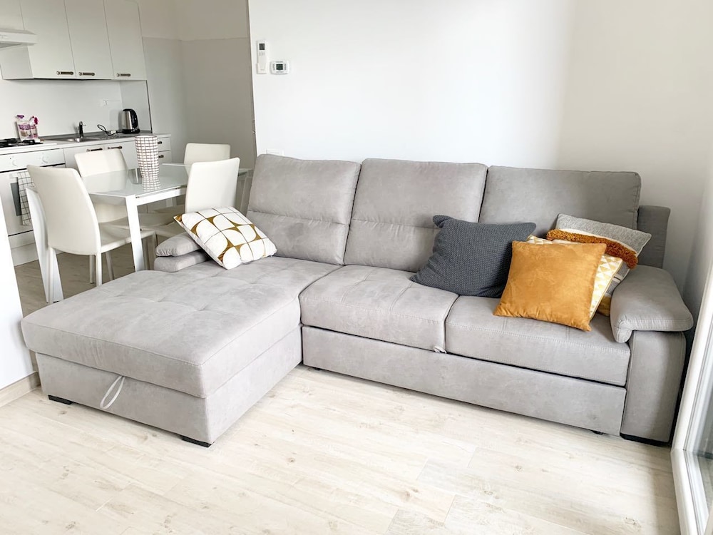 Ausel Apartments