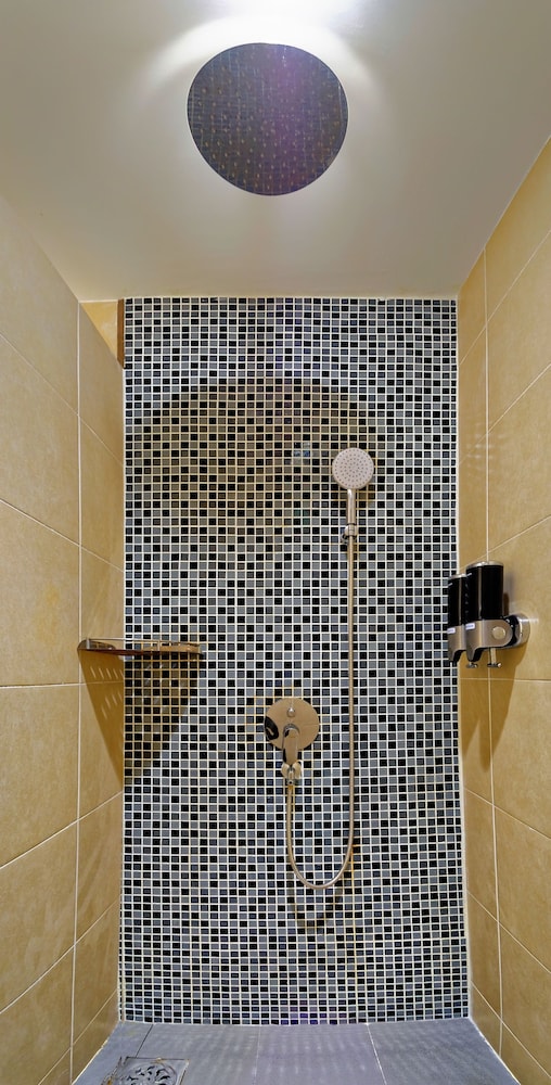 Bespoke Hotel Puchong 44