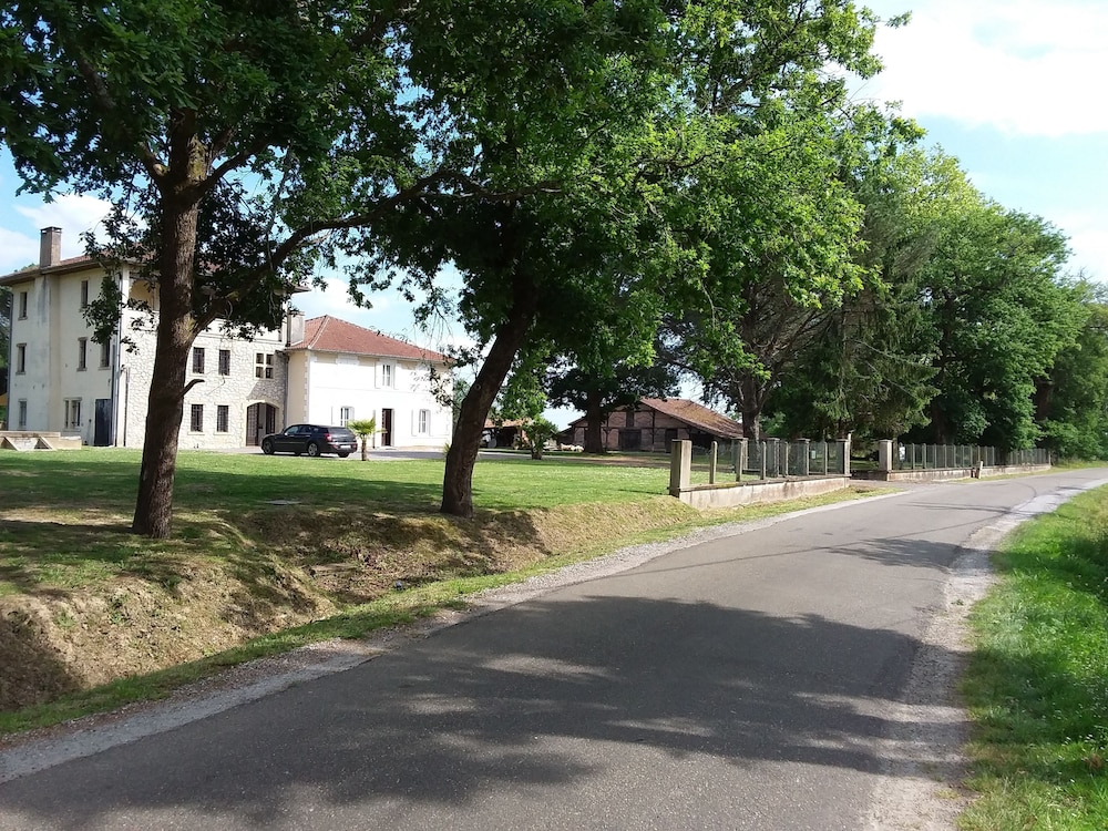 Photo 48