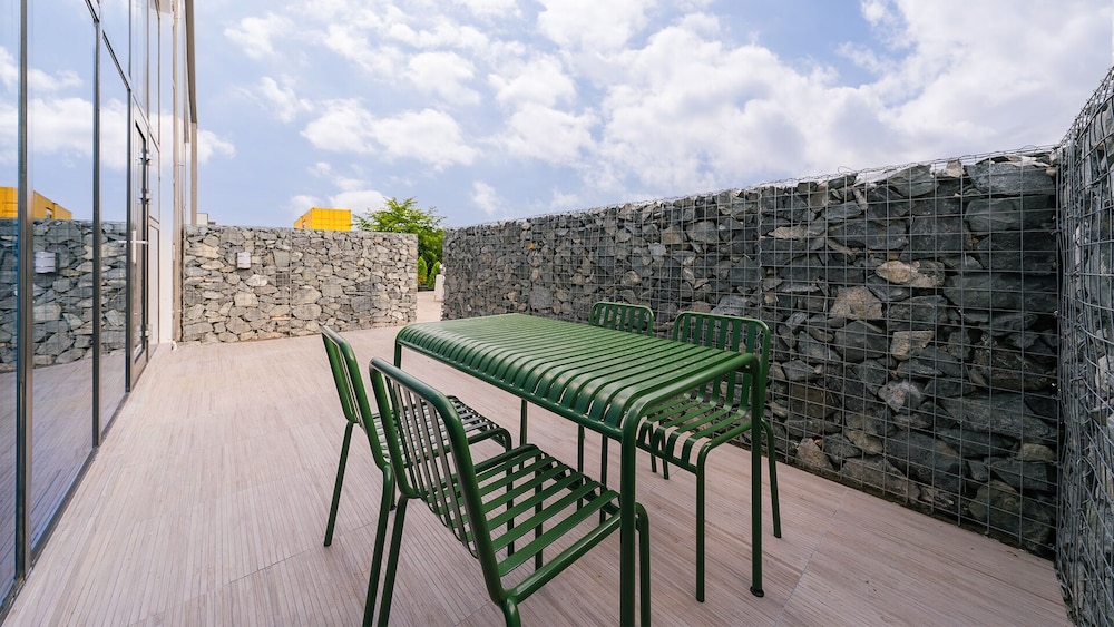 Le Pavilion Pool Villa