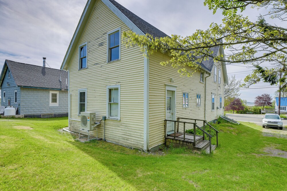 Walk to Beach: House w/ Deck & Yard in Lubec!
