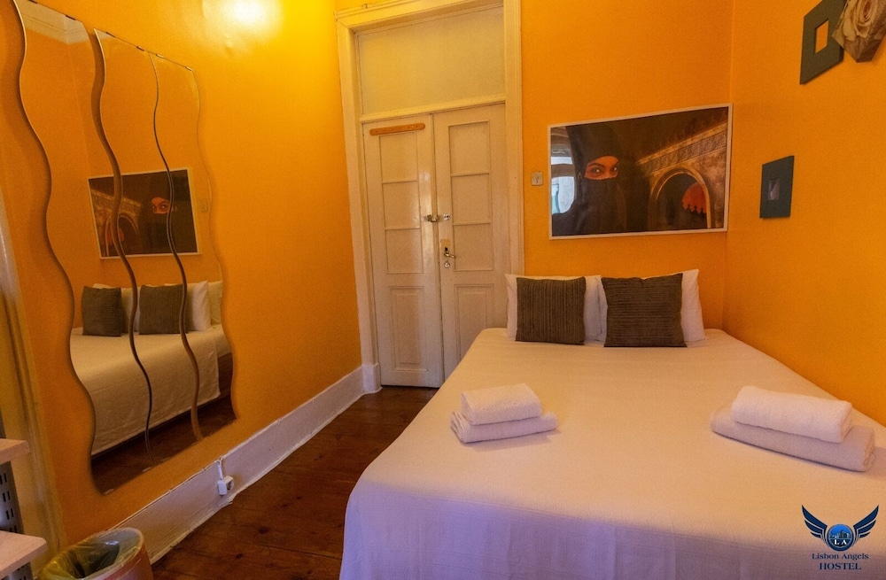 Lisbon Angles Hostel view 3