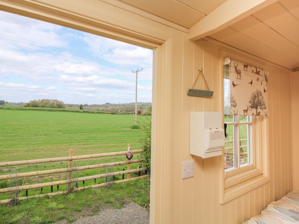 Le Petite Pound House