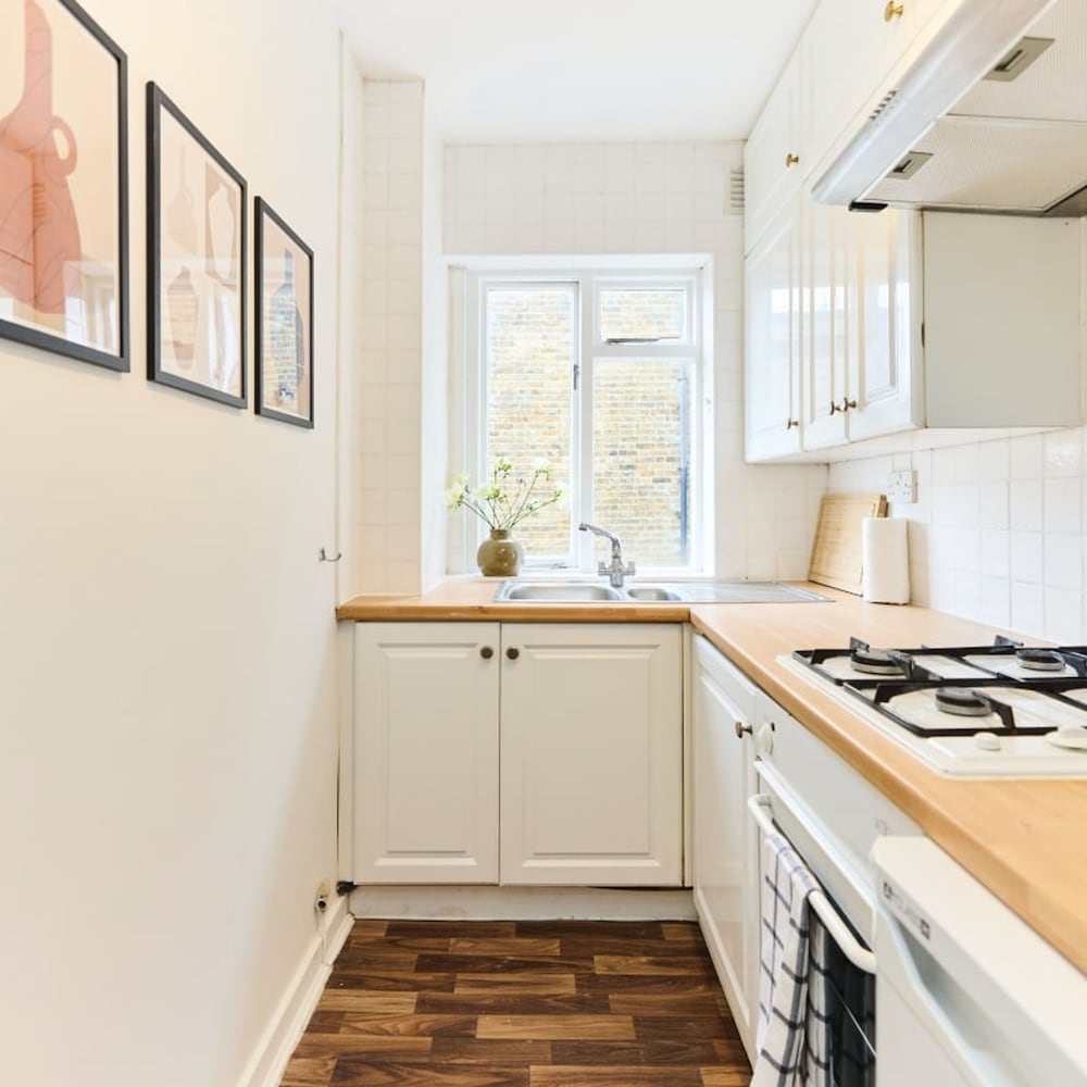 The Clapham Place - Prestigious 1bdr Flat With Terrace